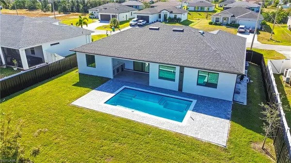 Cape Coral, FL 33993,2015 NW 21 ST