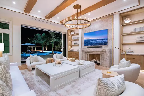 Naples, FL 34102,1731 Gordon DR