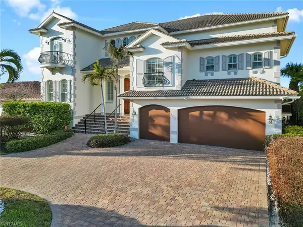 Naples, FL 34108,405 Trade Winds AVE