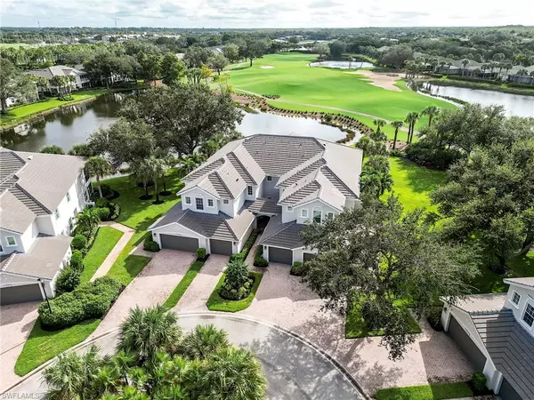 Estero, FL 34135,9111 Palmetto Ridge DR #201