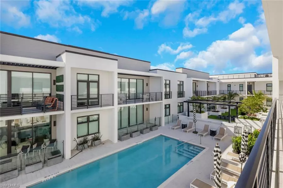 850 Central #303, Other, FL 34102