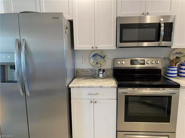 Bonita Springs, FL 34134,4171 Sawgrass Point DR #202