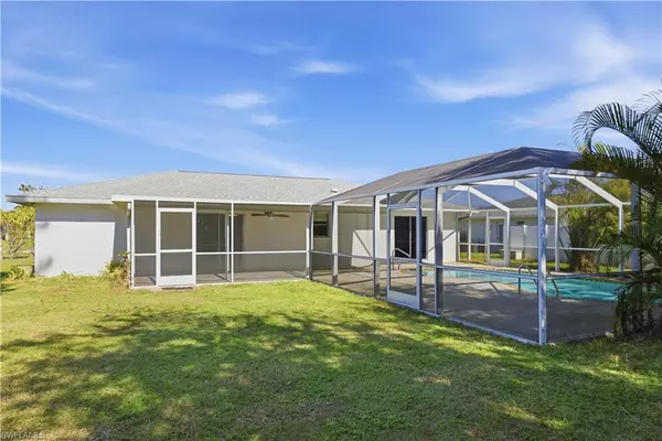 Cape Coral, FL 33990,1206 SE 16th ST