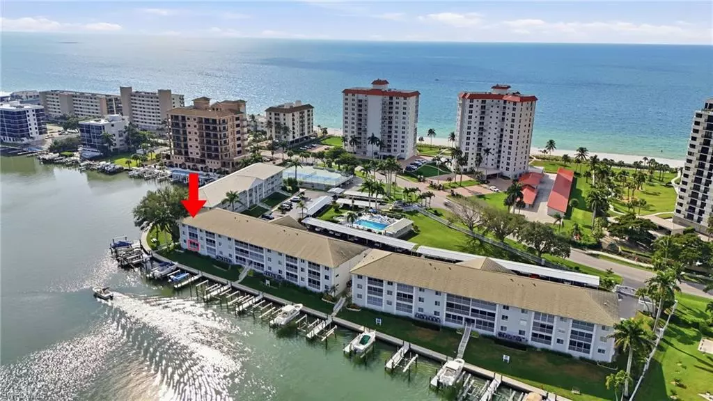 Naples, FL 34108,10684 Gulf Shore DR #106B