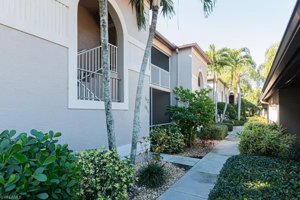 8440 Naples Heritage DR #1321, Naples, FL 34112