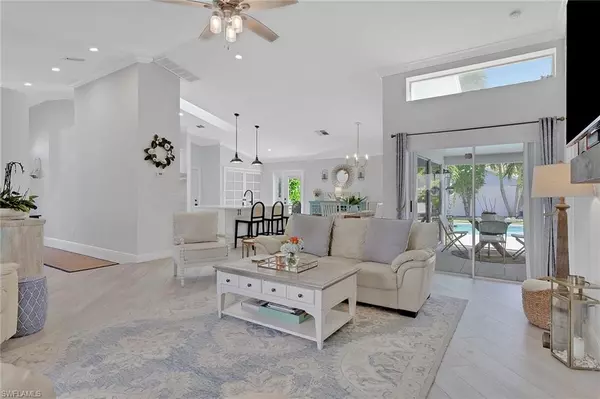 Naples, FL 34104,1151 Jardin DR