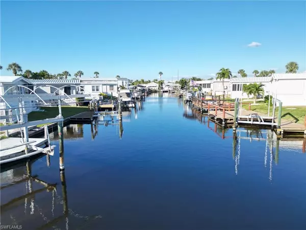 Fort Myers Beach, FL 33931,17650 Bryan CT