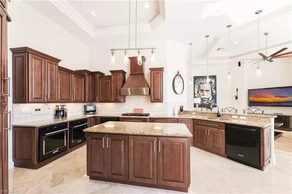 Naples, FL 34108,494 Seabee AVE