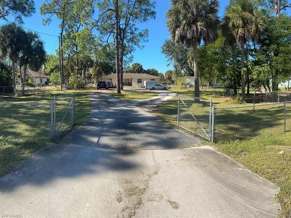 Naples, FL 34120,231 14th ST NE