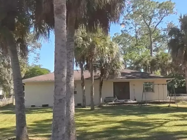 Naples, FL 34120,231 14th ST NE