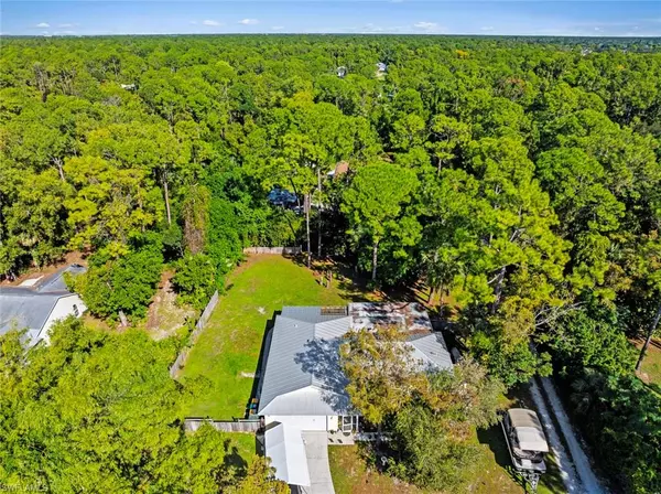 Naples, FL 34116,5731 Golden Gate PKWY