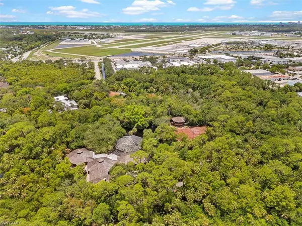 Naples, FL 34104,3720 Gail BLVD