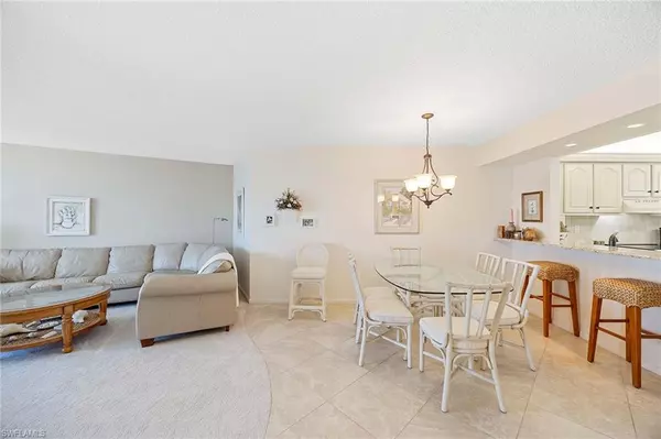 Marco Island, FL 34145,260 Seaview CT #604