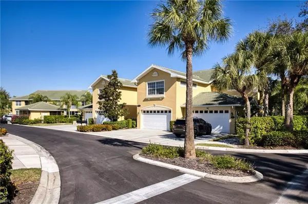 Naples, FL 34119,8310 Big Acorn CIR #1002