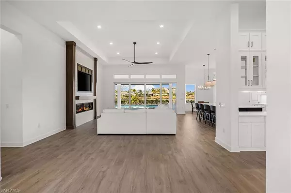 Naples, FL 34114,15398 Turin DR