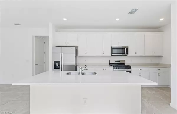 Naples, FL 34120,1899 Sierra CT