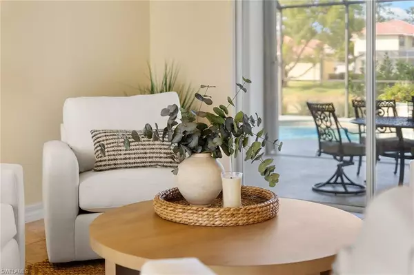 Naples, FL 34109,9750 Wilshire Lakes BLVD