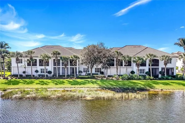 Naples, FL 34114,3715 Montreux LN #204