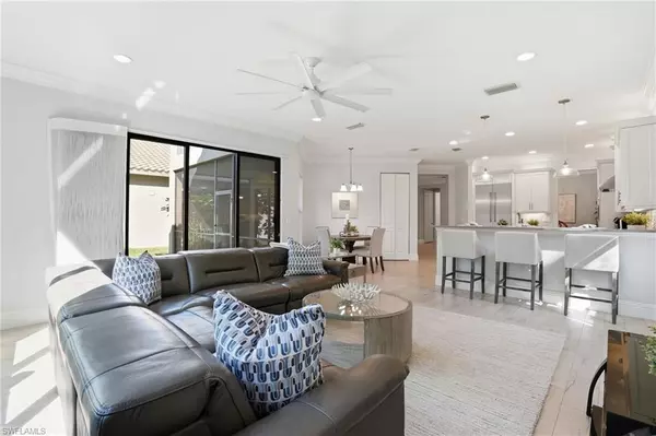 Naples, FL 34109,13768 Luna DR