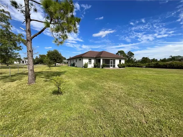 Naples, FL 34120,2360 37th AVE NE