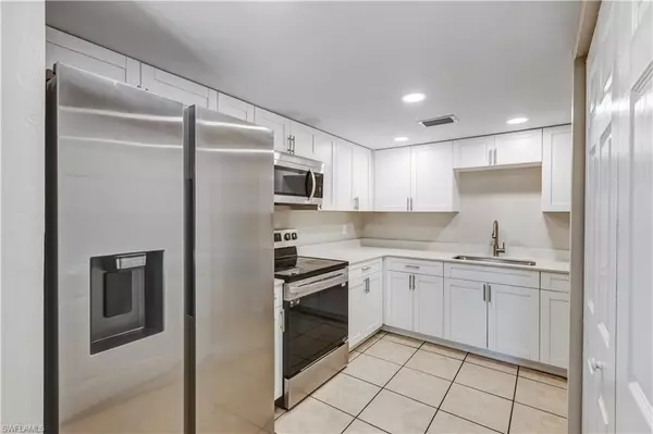 Naples, FL 34116,5453 16th PL SW