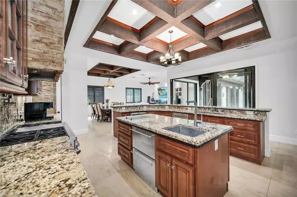 Naples, FL 34105,2605 64th ST SW