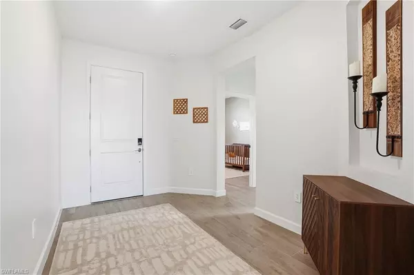 Estero, FL 33928,19306 Hinkley DR