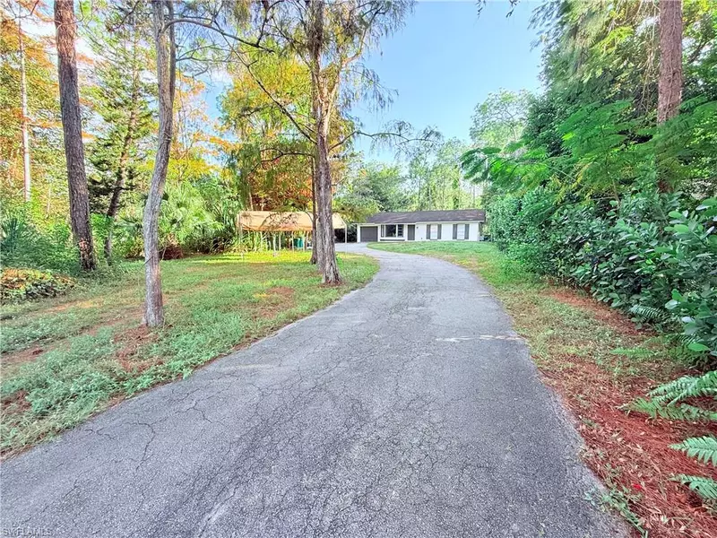 3330 13th AVE SW, Naples, FL 34117