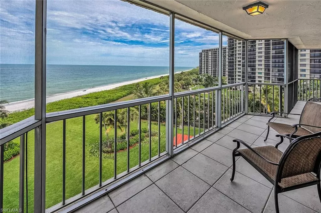 Naples, FL 34108,10701 Gulf Shore DR #702