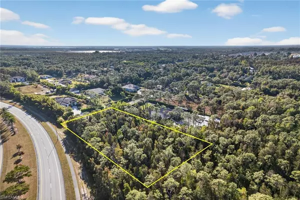 Bonita Springs, FL 34135,24132 Sunny LN