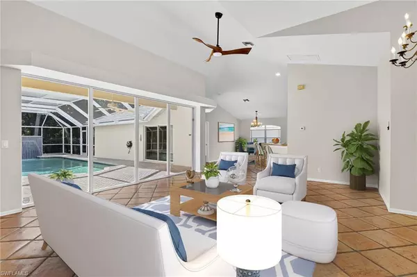 Naples, FL 34104,1471 Vintage CT