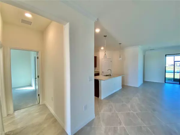 Fort Myers, FL 33905,14561 Monrovia LN