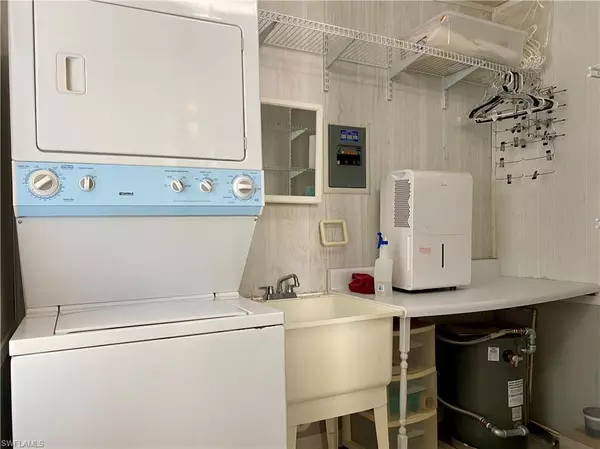 Naples, FL 34114,14 Pearl DR #14P