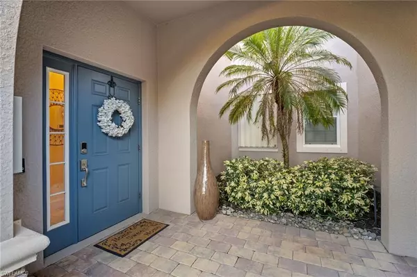 Naples, FL 34120,9064 Siesta Bay DR #201