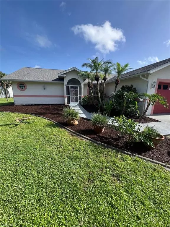 Naples, FL 34117,2875 18th AVE SE