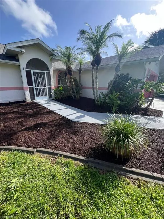 Naples, FL 34117,2875 18th AVE SE