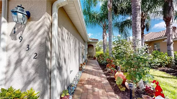 Naples, FL 34120,1932 Wellington ST