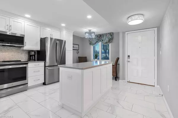 Naples, FL 34104,440 Fox Haven DR #2109