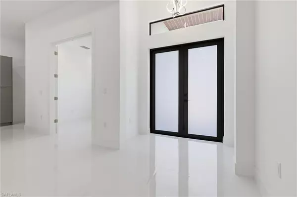 Lehigh Acres, FL 33974,315 Long AVE S