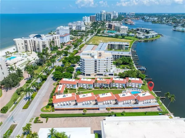 3070 Gulf Shore BLVD N #201, Naples, FL 34103