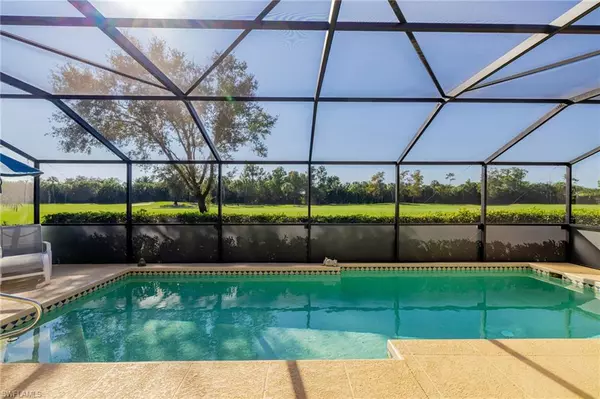 Bonita Springs, FL 34135,13580 Southampton DR