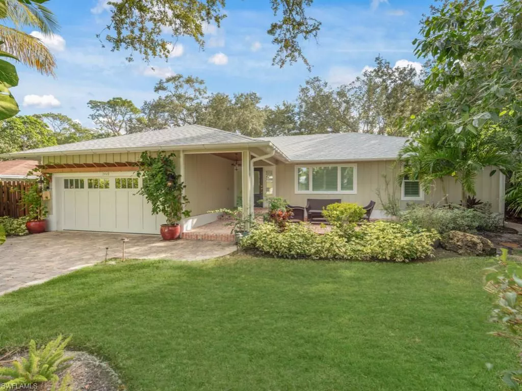 Naples, FL 34104,2448 Harbor RD