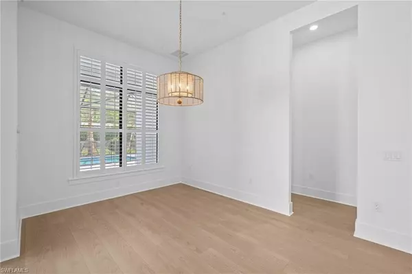 Naples, FL 34114,9553 Caymas TER