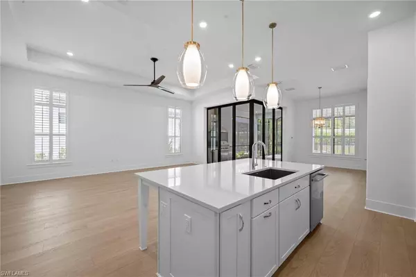 Naples, FL 34114,9553 Caymas TER