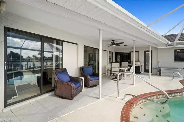 Fort Myers, FL 33903,4530 W Coral CIR