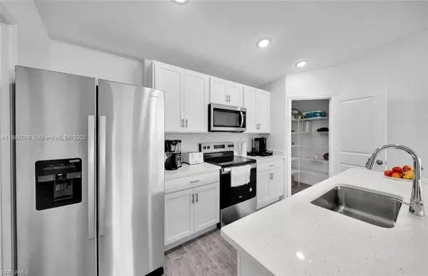 Cape Coral, FL 33909,4217 NE 23rd PL