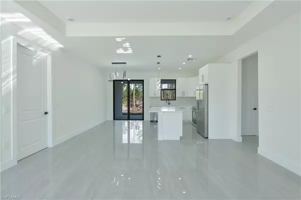 Naples, FL 34120,2573 37TH AVE NE