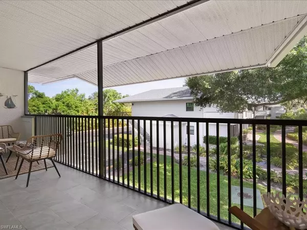 Naples, FL 34103,600 Neapolitan WAY #225