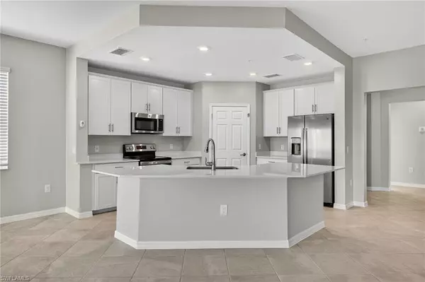 Fort Myers, FL 33913,12041 Santaluz DR #102