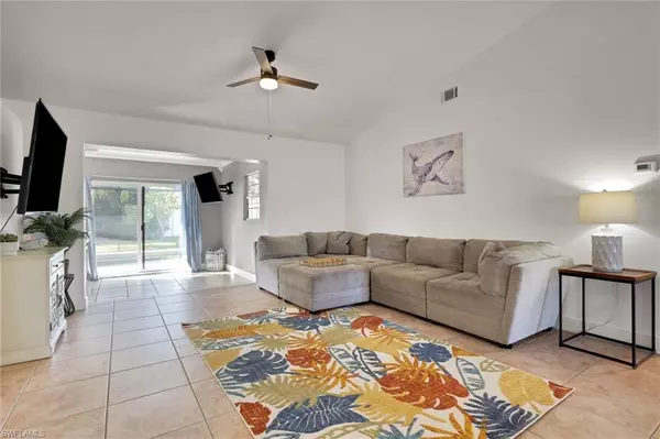 Cape Coral, FL 33991,1324 SW 1st AVE